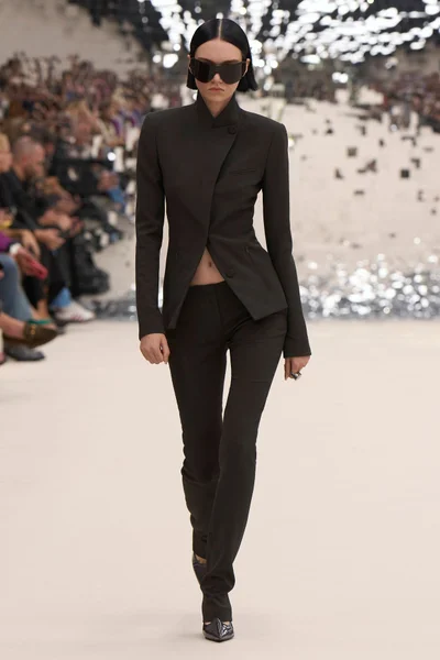 Look 42